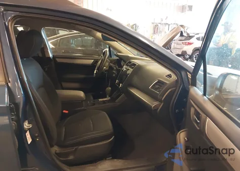 2019 Subaru Outback 2.5I Premium из США, поврежденный, VIN 4S4BSAFCXK3285863